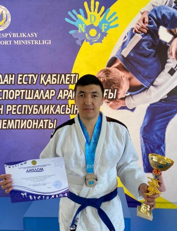 "Мейірім"нен шыққан мейірімді батыр